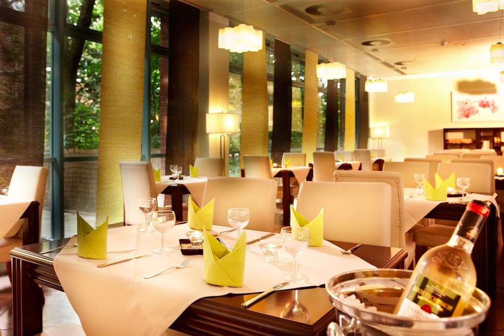 Фото Hotel Kiel by Golden Tulip