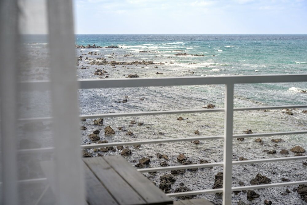 Фото On the Sea Pension