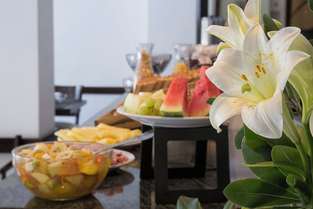 Фото Embajador Hotel