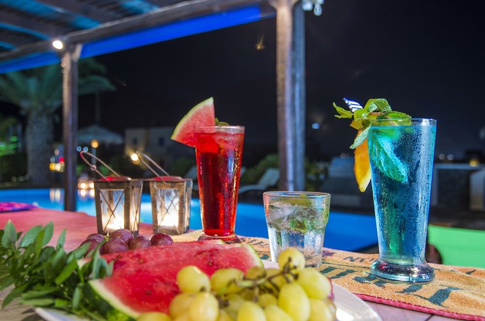 Фото Holiday Beach Resort