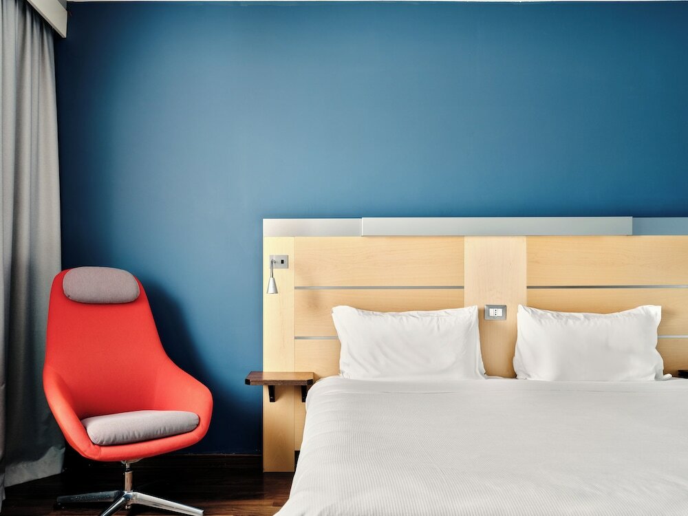 Фото Holiday Inn Express Milan - Malpensa Airport, an Ihg Hotel