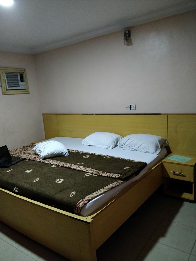 Фото Semper Diamond Lodge