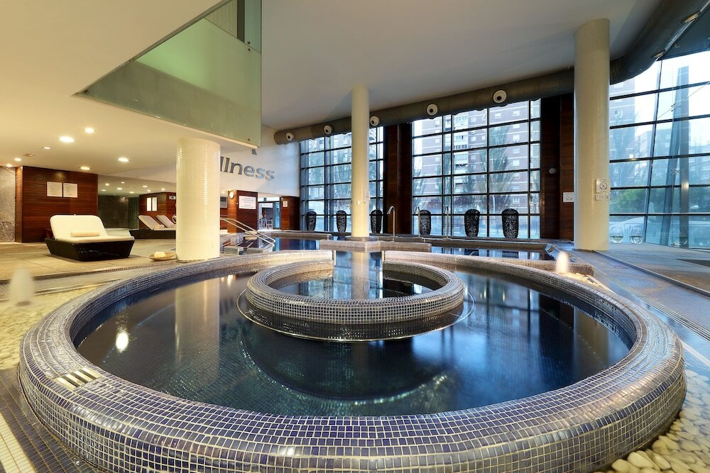 Фото Eurostars Suites Mirasierra