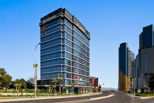 Гостиница La Quinta by Wyndham Istanbul Kartal в Картале