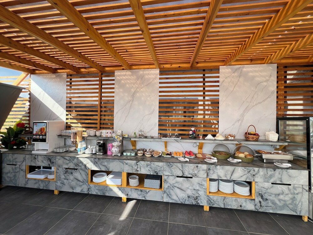 Фото Ilio Boutique Hotel