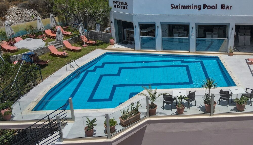 Фото Petra Hotel