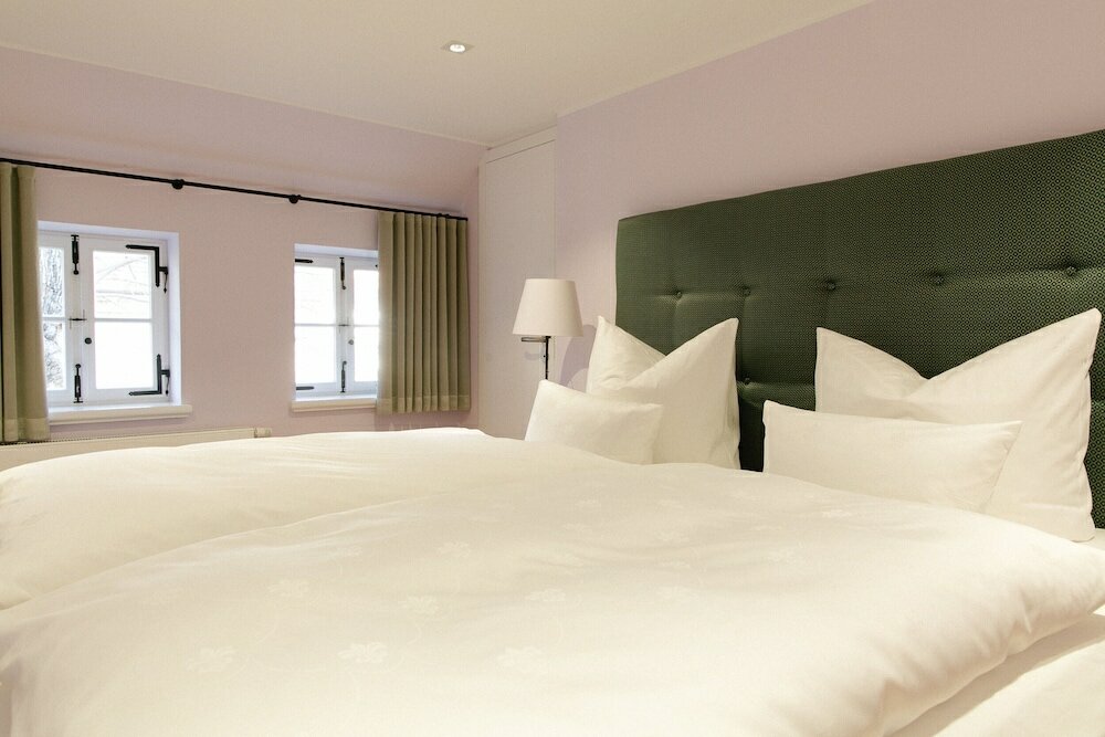 Фото Hotel Villa Sorgenfrei & Restaurant Atelier Sanssouci