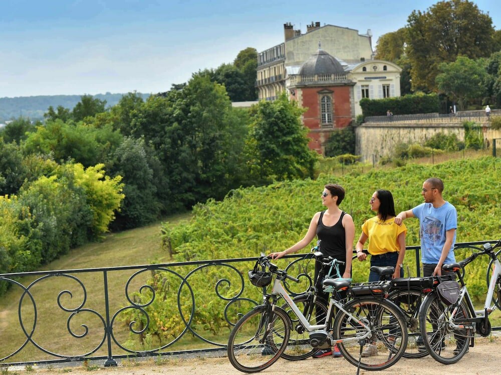 Фото Ibis Saint Germain EN Laye Centre