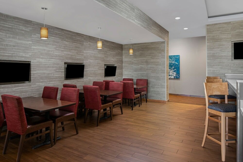 Фото Towneplace Suites Big Spring