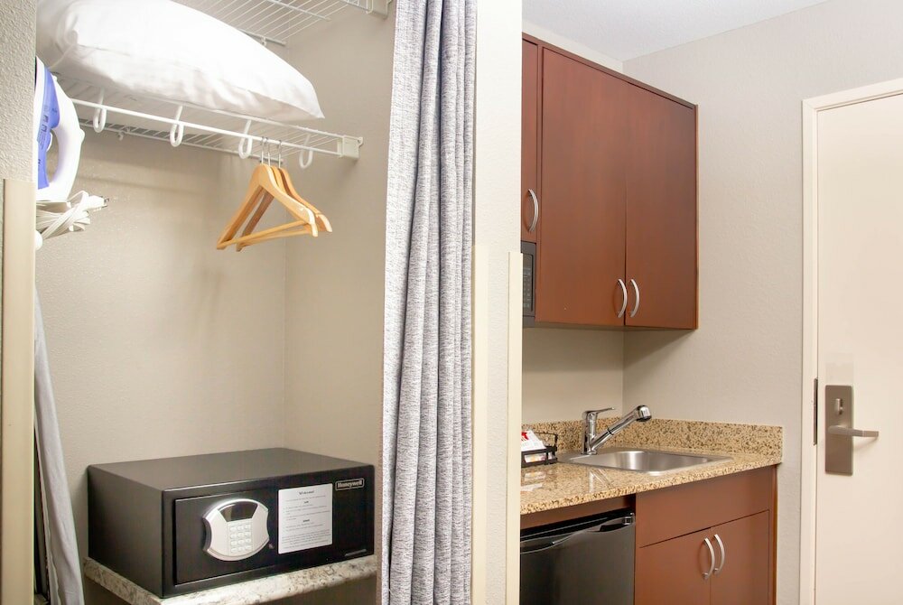 Фото The Belltown Inn