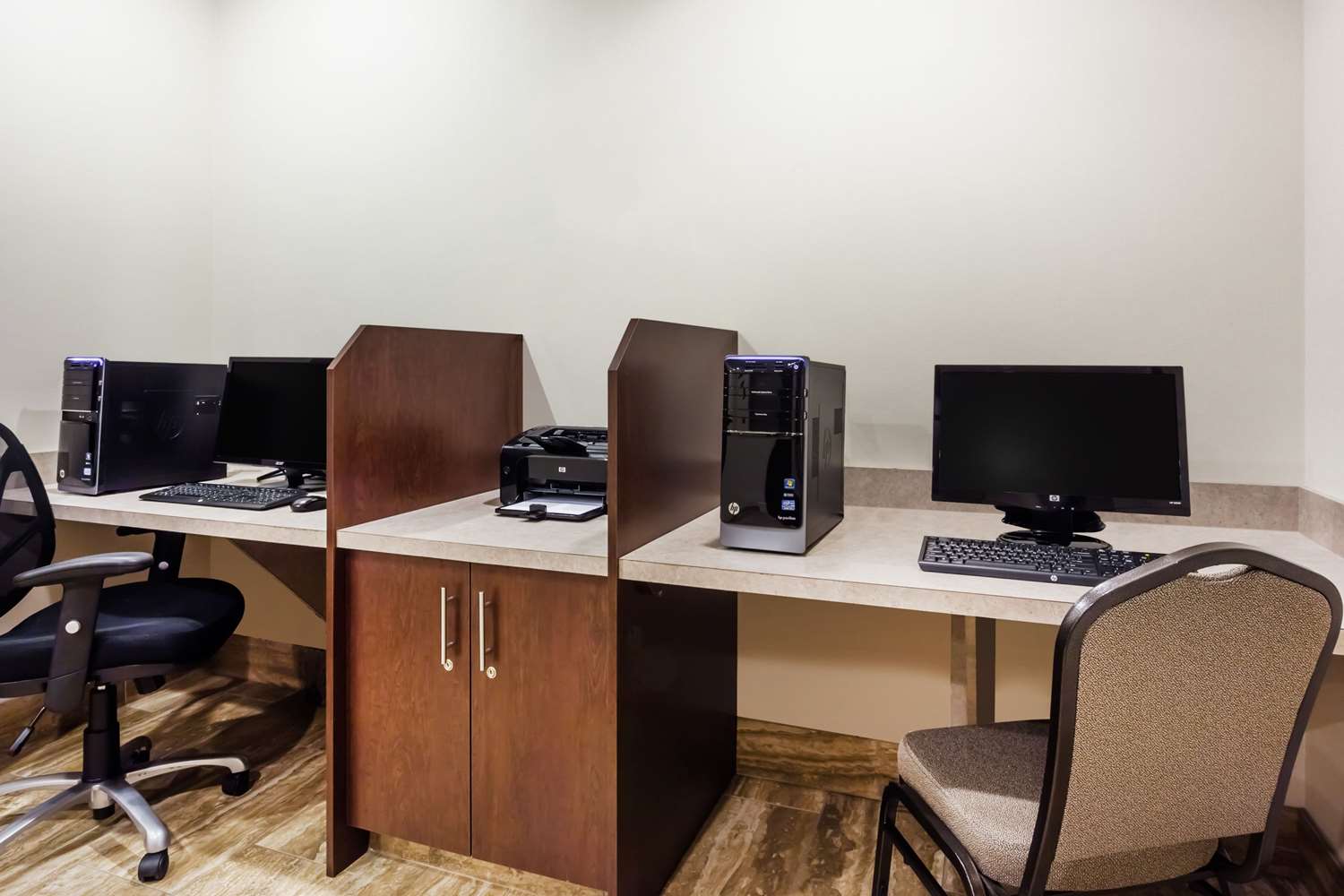 Фото Ramada by Wyndham Creston