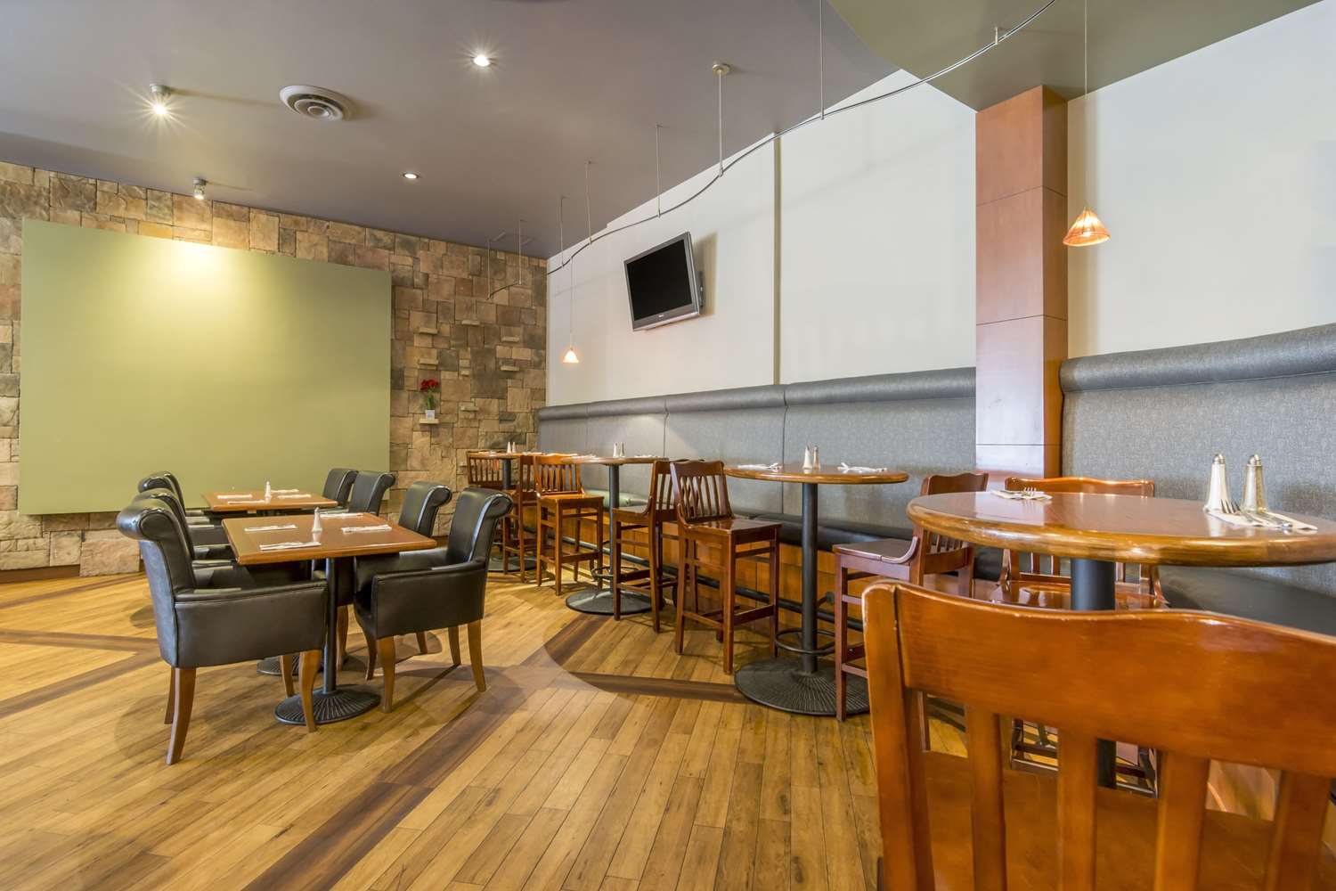 Фото Clarion Hotel & Conference Centre