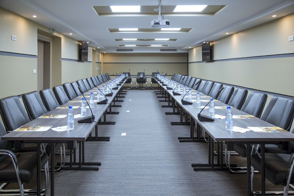 Фото Le Ndiambour Hotel and Residence