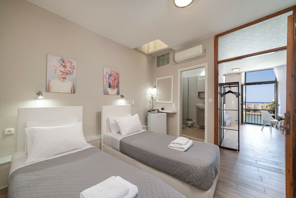 Фото Faros Beach