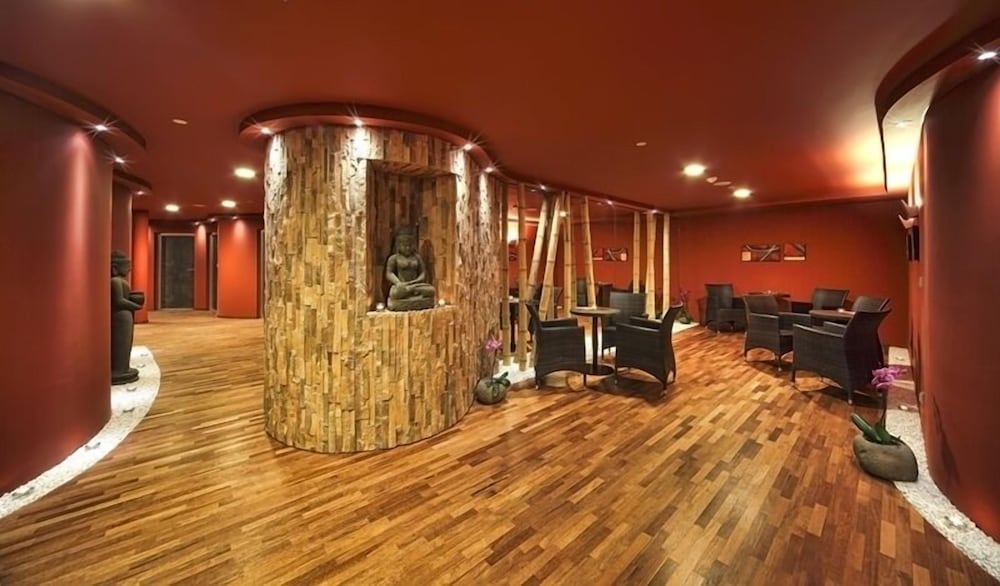 Фото Maximus Resort