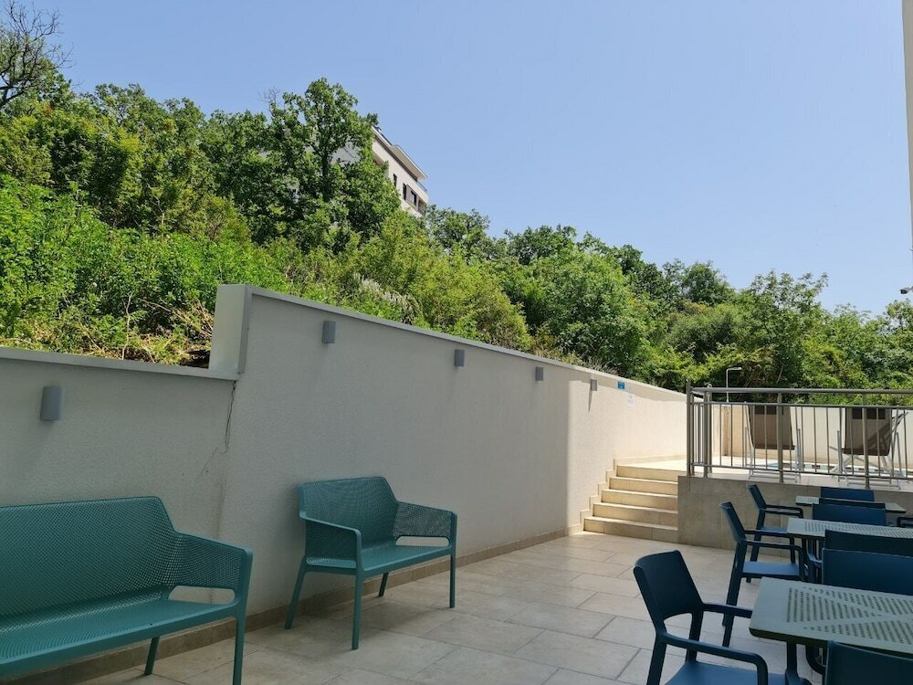 Фото Hotel Larimar