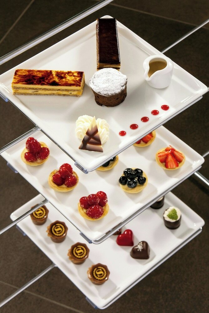 Фото Sheraton Zurich Hotel