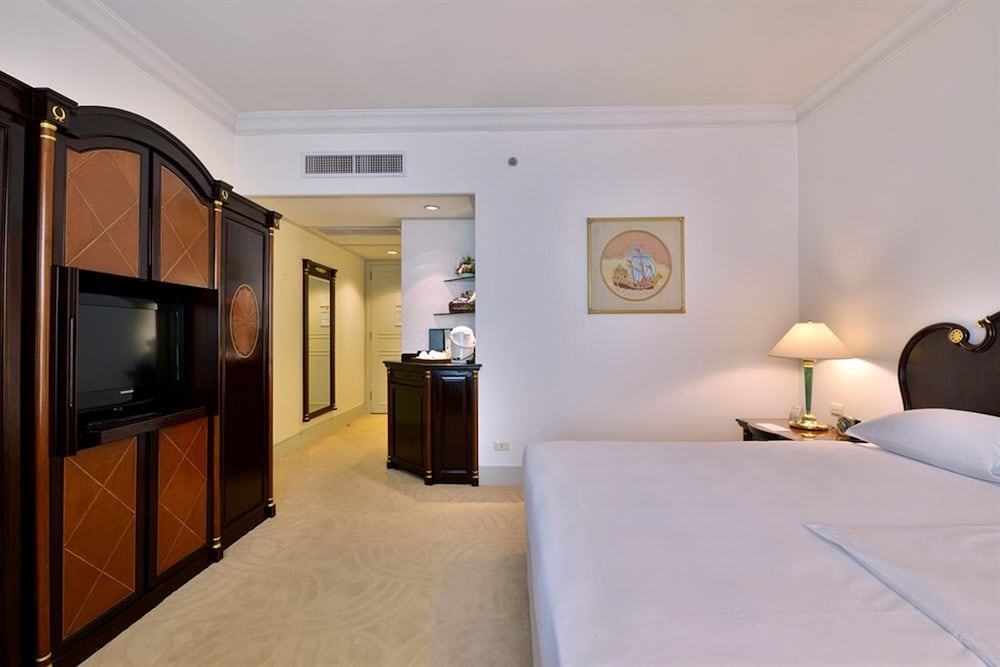 Фото Evergreen Laurel Hotel Sathorn Bangkok