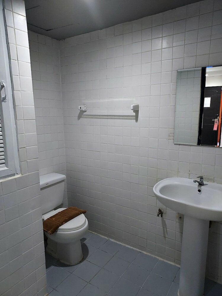 Фото Traveller Inn Hotel