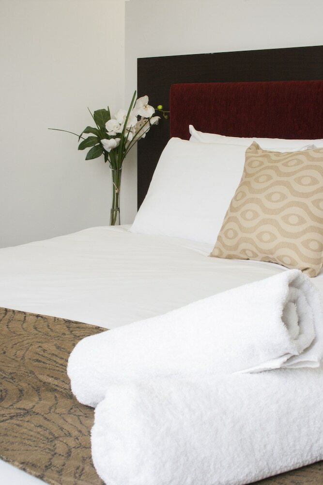 Фото Ascotia off Queen