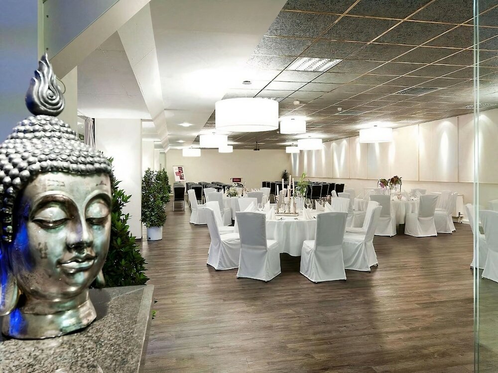 Фото Plaza Inn Regensburg