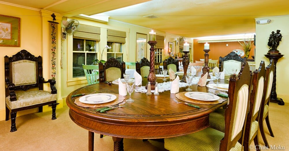Фото Follansbee Inn