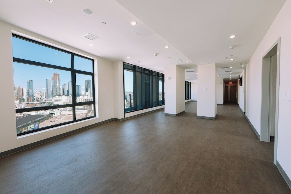 Фото Holiday Inn Express Long Island City E New York	