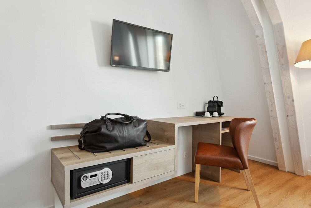 Фото Hôtel de la Couronne