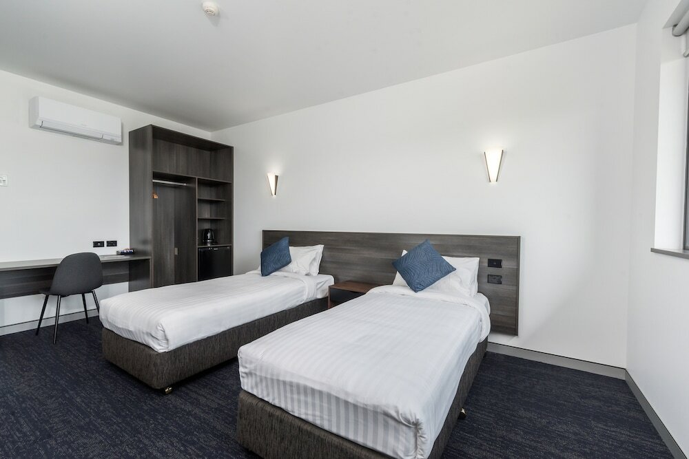 Фото Thornton Executive Hotel