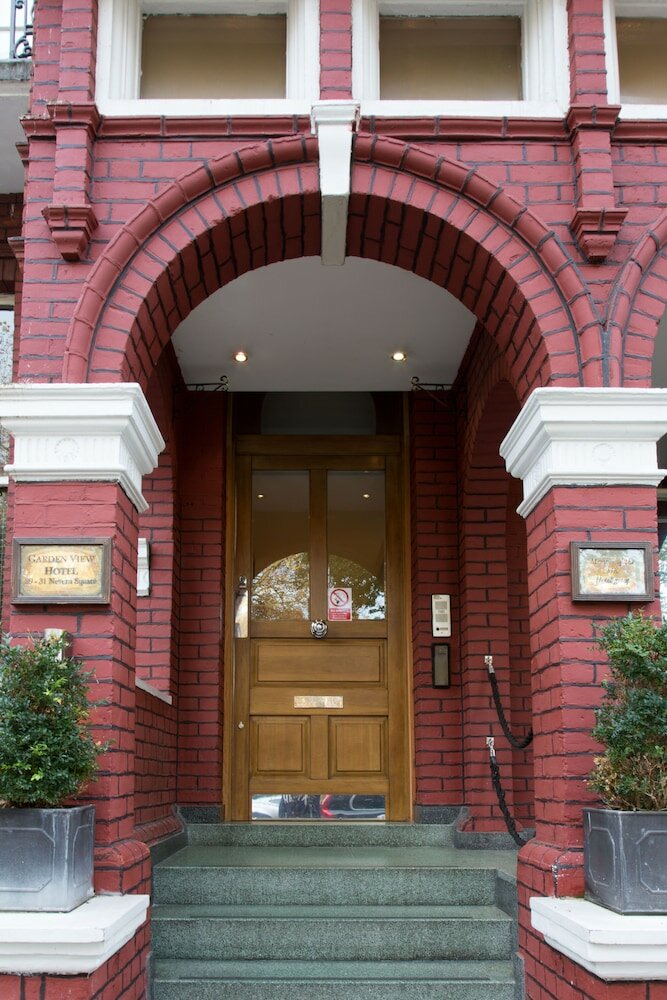 Фото Garden View Hotel