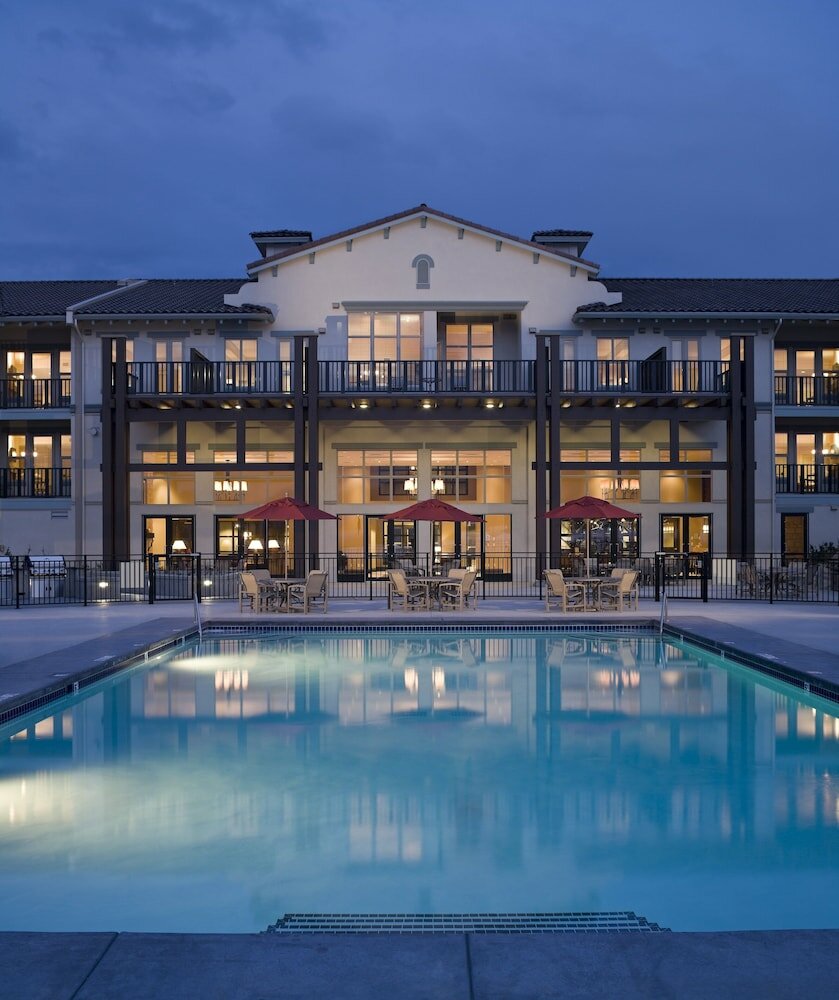 Фото Walnut Beach Resort