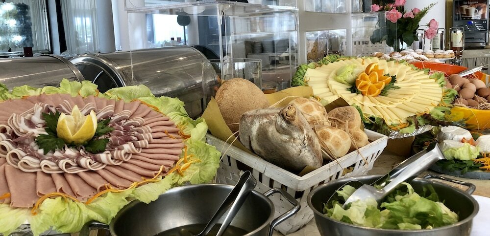 Фото Domizia Palace Hotel