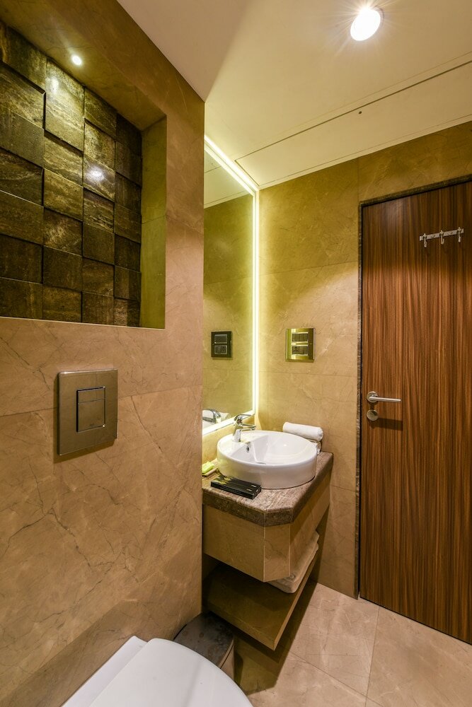 Фото Hotel Orient Regency