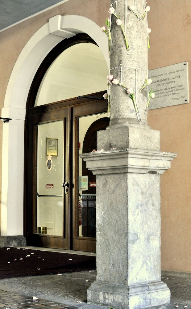 Фото Grand Hotel Entourage Palazzo Strassoldo