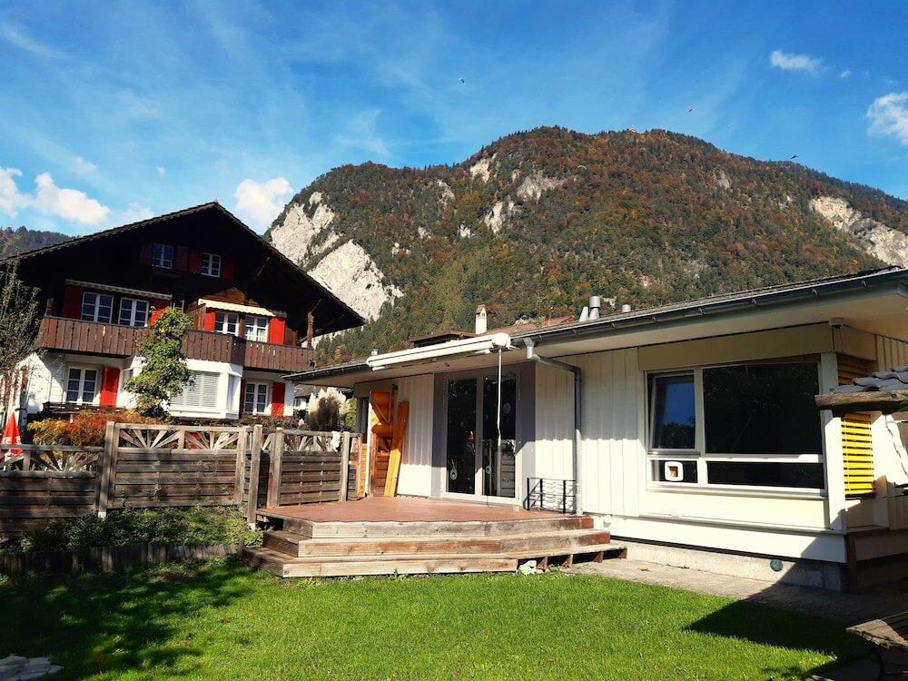 Фото Adventure Guesthouse Interlaken