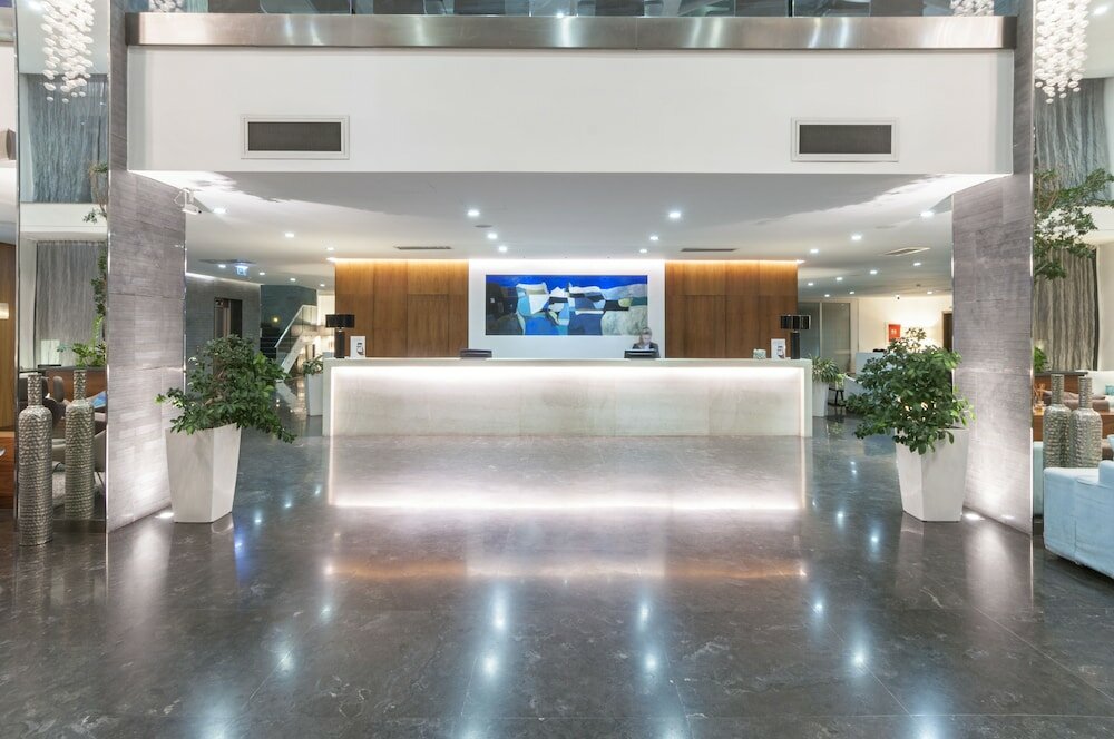 Фото The George, Urban Boutique Hotel