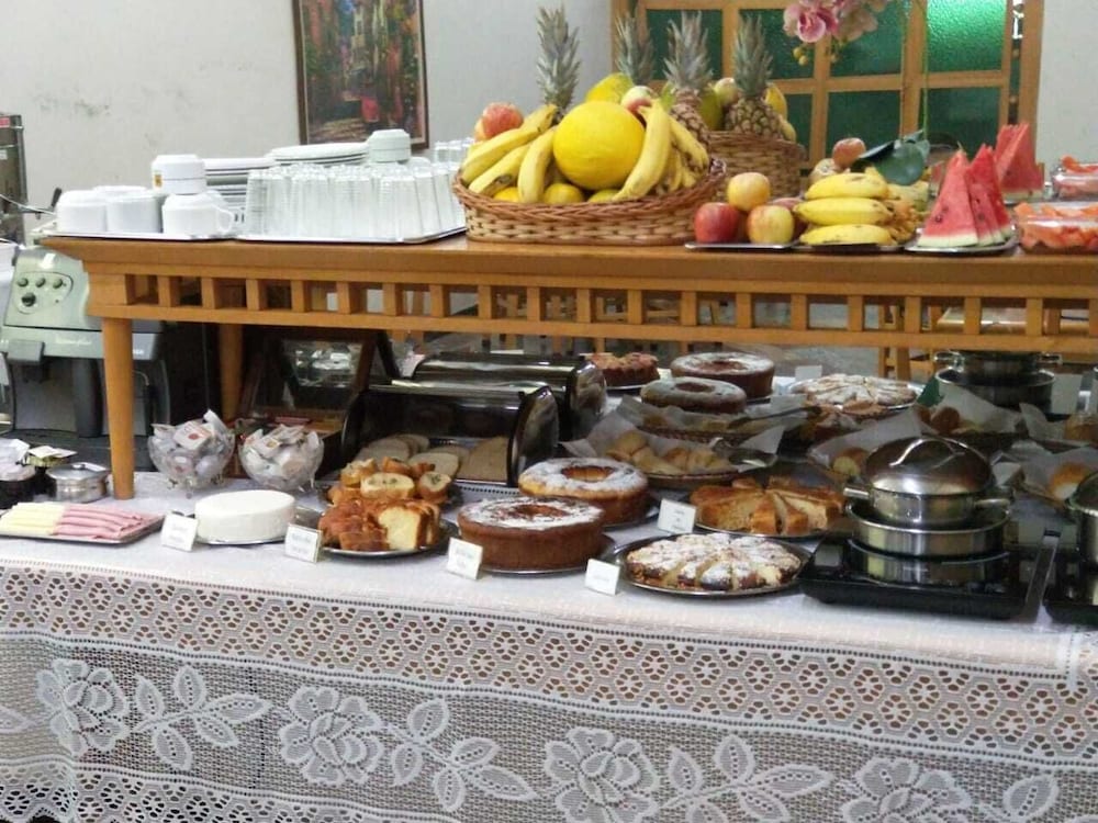 Фото Hotel Cidade