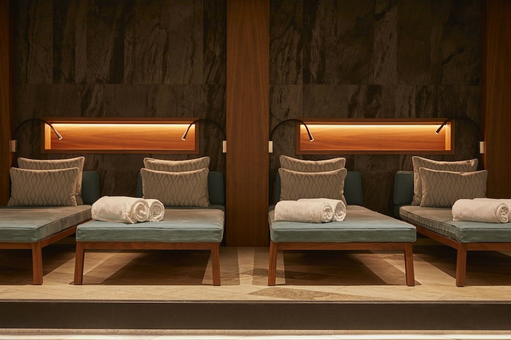 Фото Infinity Hotel & Conference Resort Munich