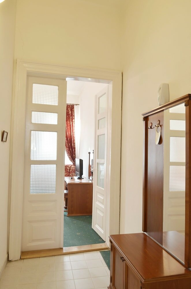 Фото Hotel Transilvania