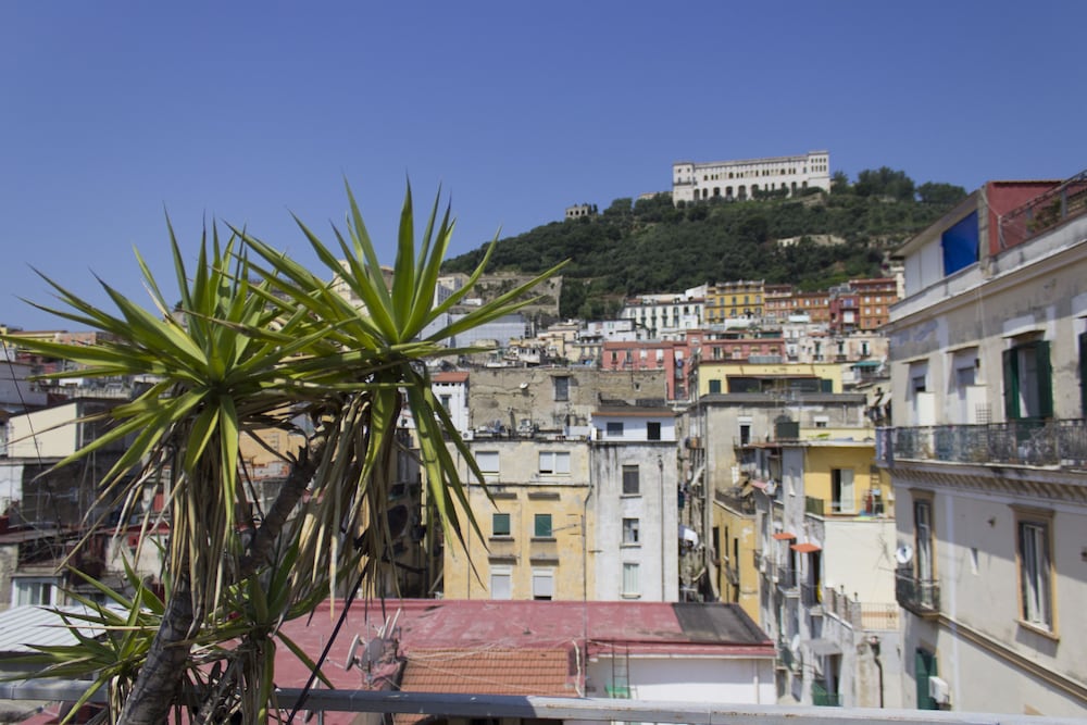 Фото Sui Tetti di Napoli B&b