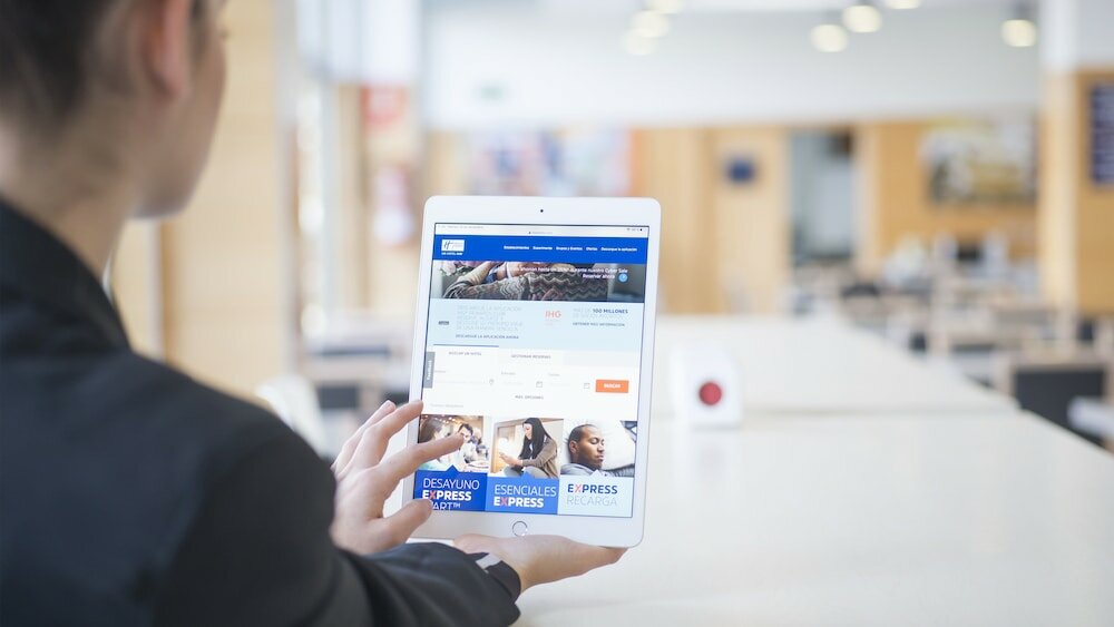 Фото Holiday Inn Express Barcelona City 22@