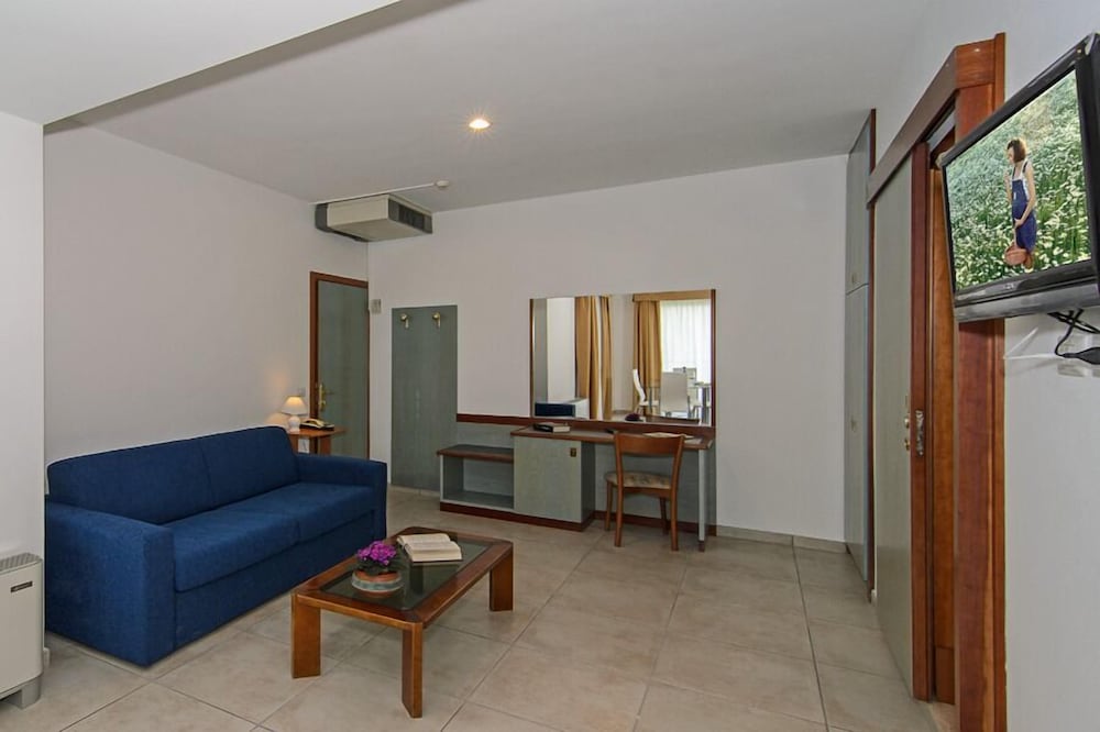 Фото Hotel Paris