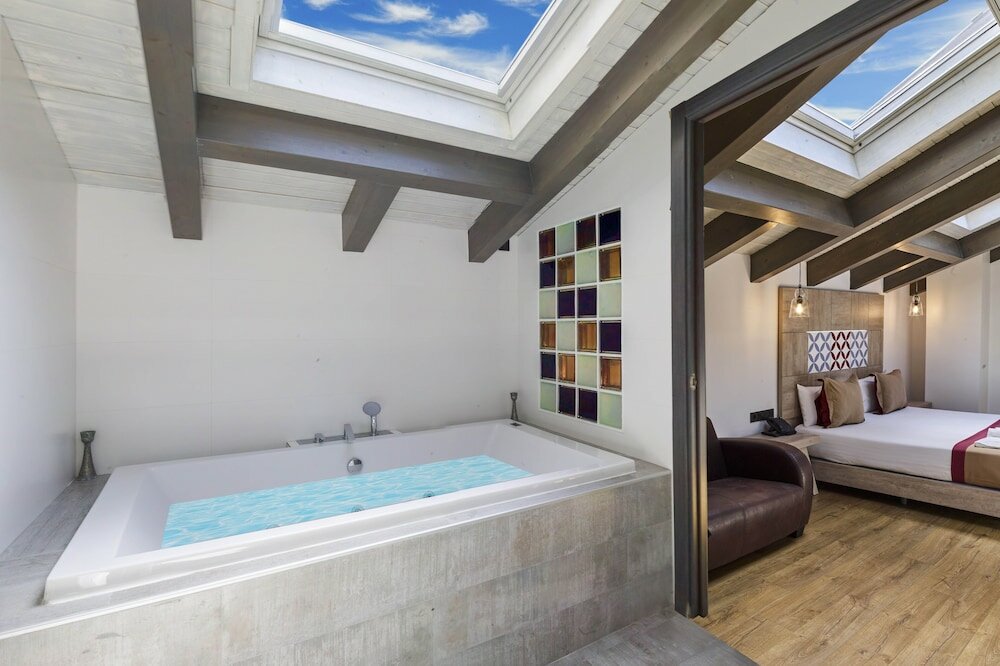 Фото Hotel Boutique Hostemplo