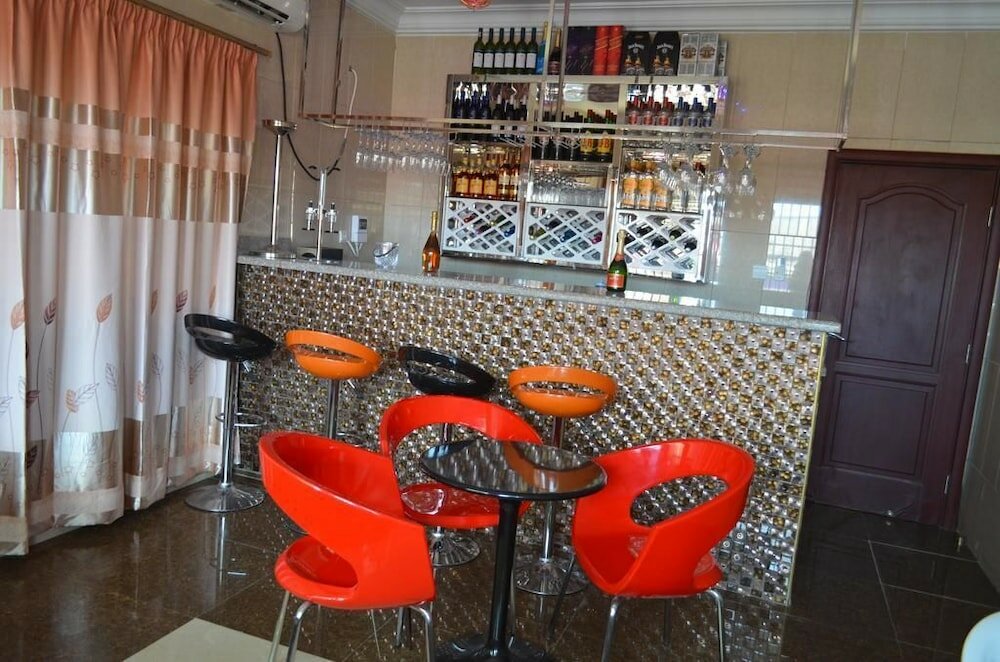 Фото Precious Guest lodge