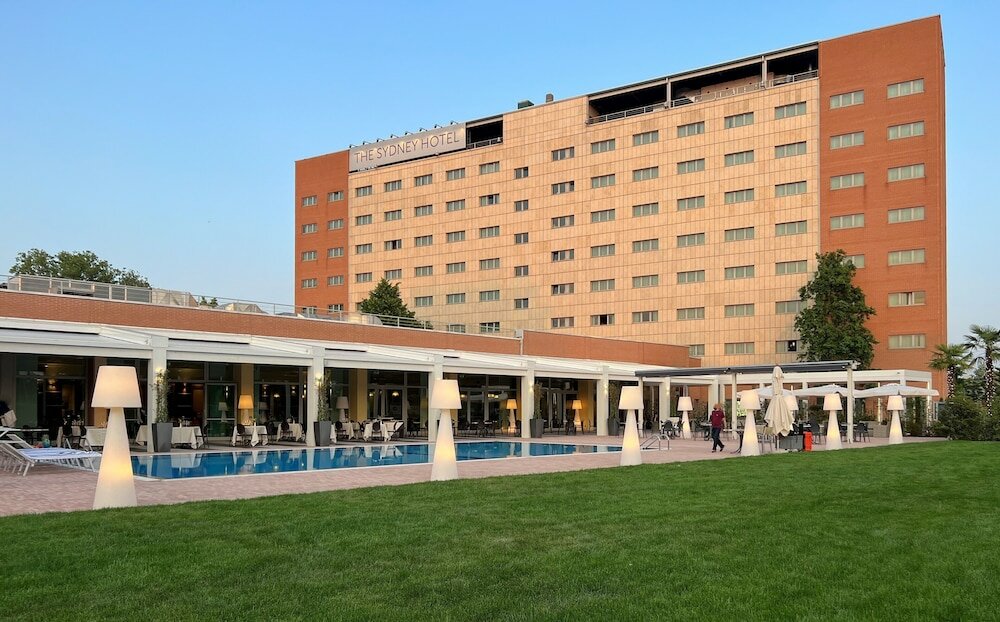 Фото The Sydney Hotel
