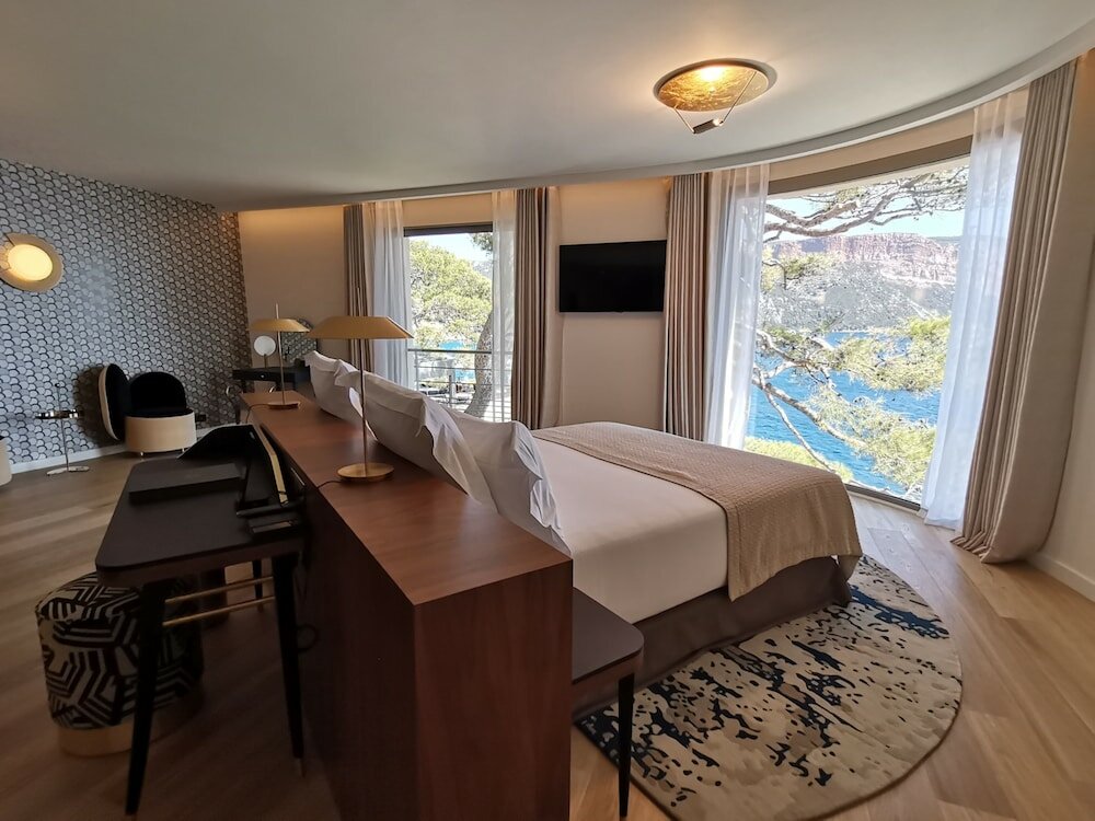 Фото Hôtel Les Roches Blanches