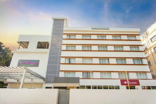 Внешний вид отеля Southernstar Bangalore в Бангалоре, фото 1