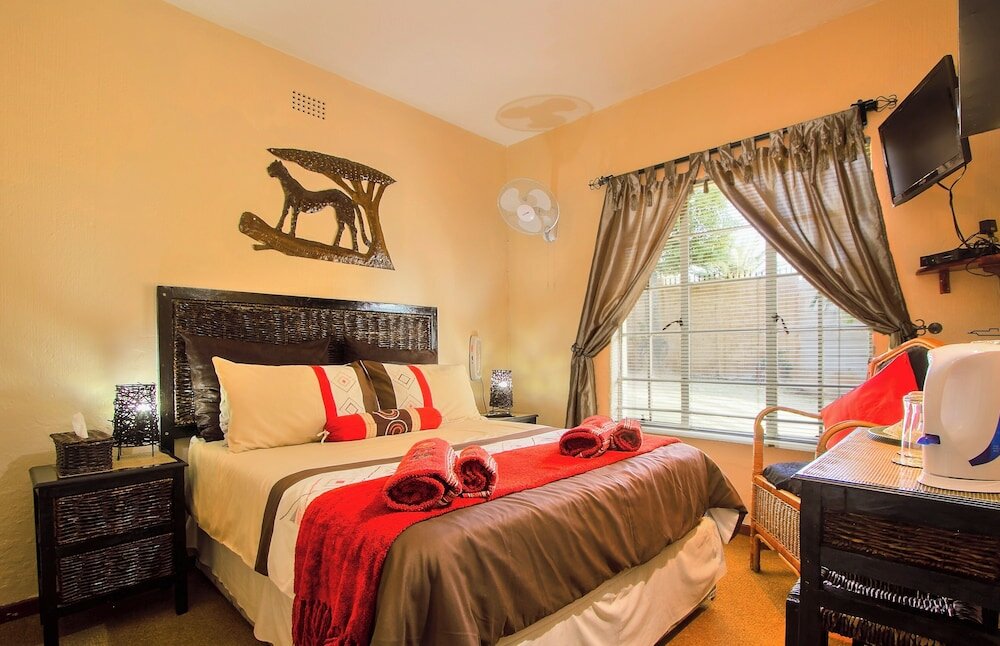 Фото All Over Africa Guest House