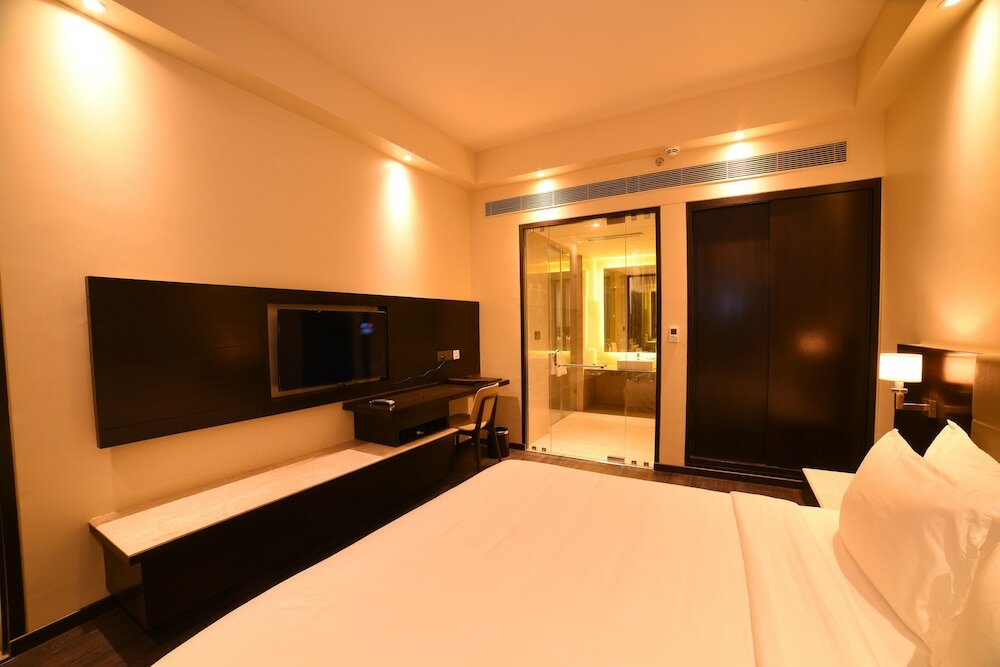 Фото Iscon The Fern Resort & SPA, Bhavnagar