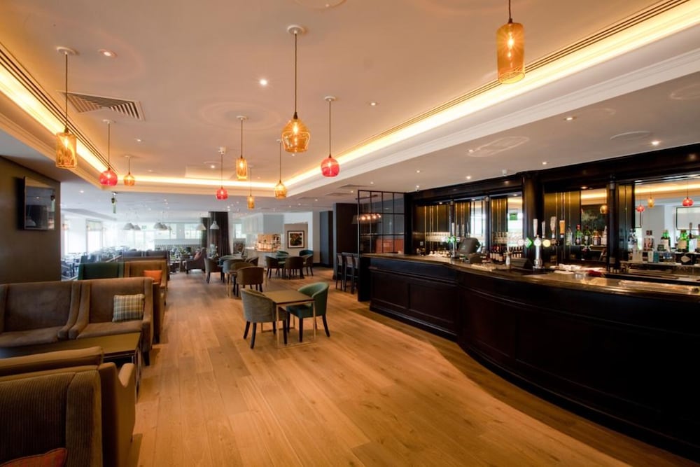 Фото DoubleTree by Hilton Hotel Coventry